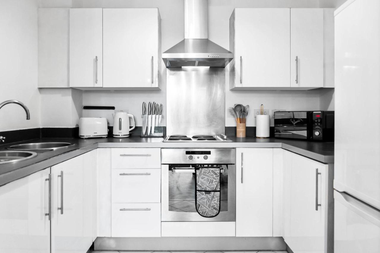 New Luxury City Centre Apartment By Azura Nights Birmingham Exteriör bild